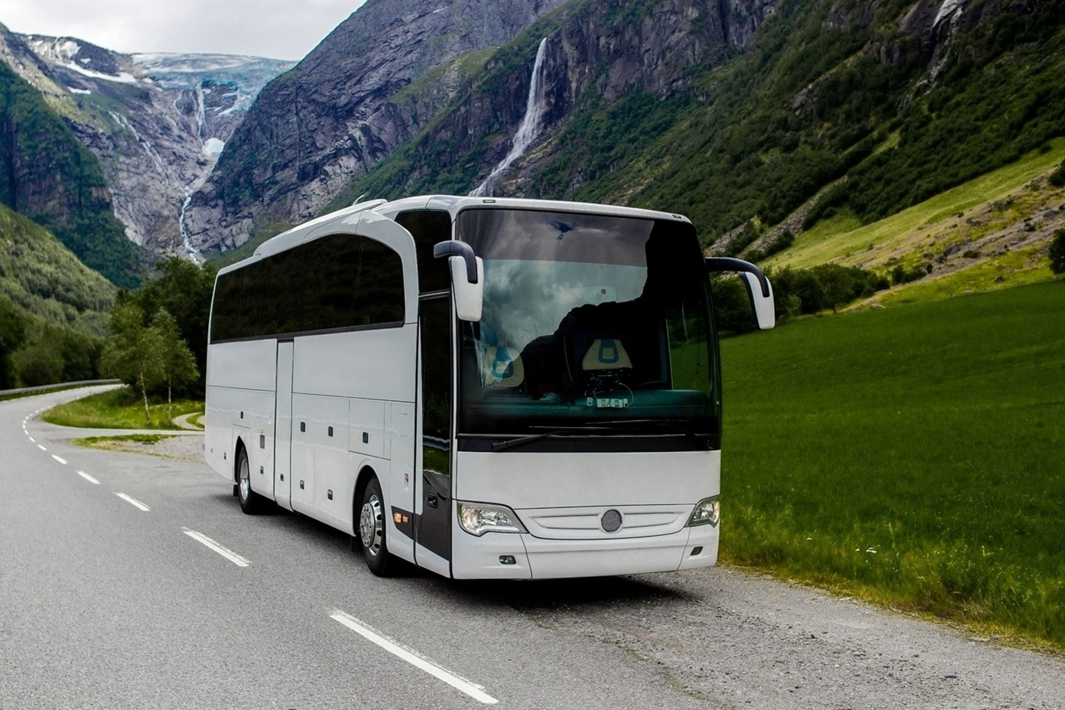 Reisebus-L-bis-50-Personen_neu